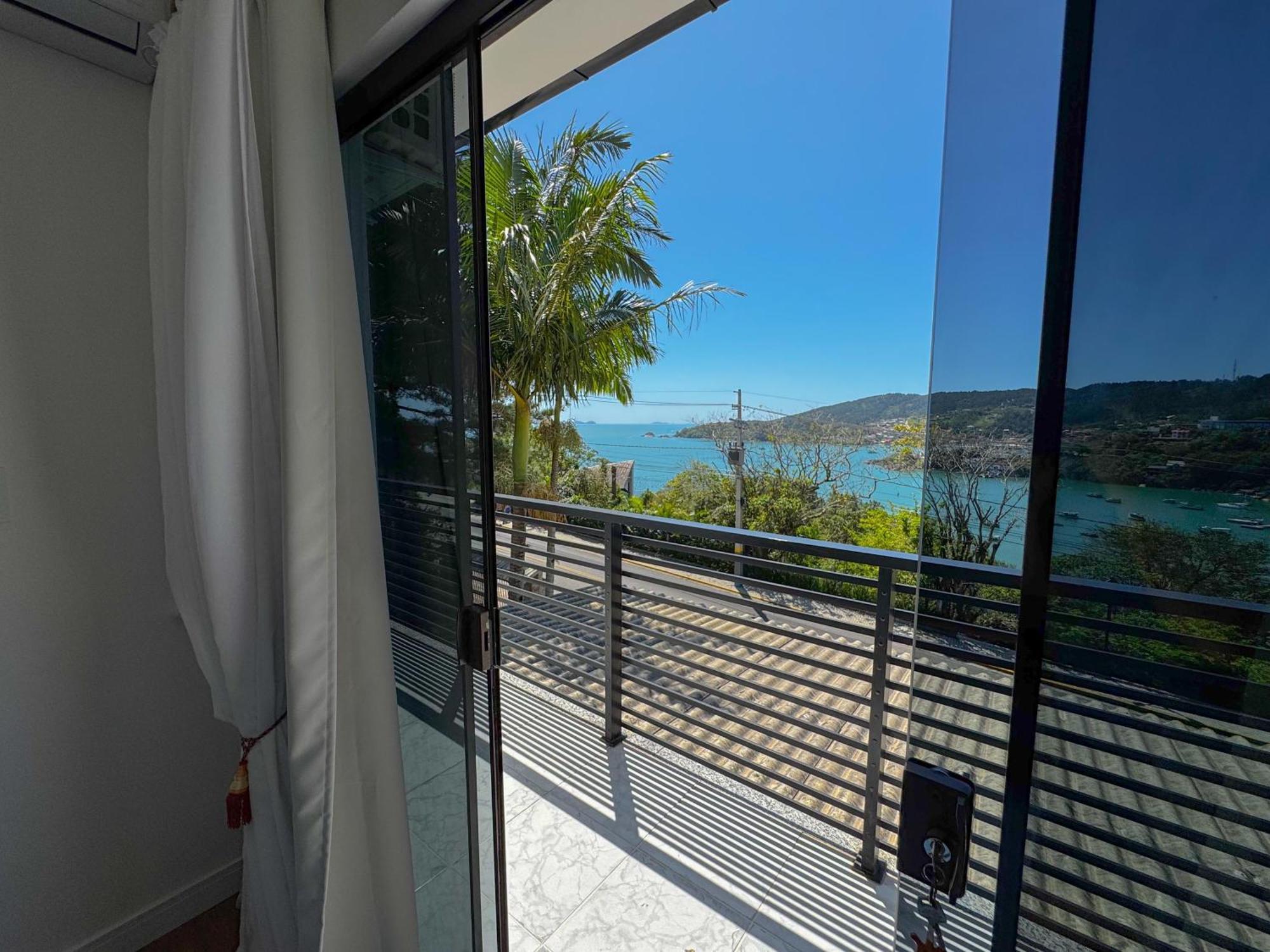 Casa Com Vista Para O Mar Em ゴヴェルナドール・セウソ・ラーモス エクステリア 写真