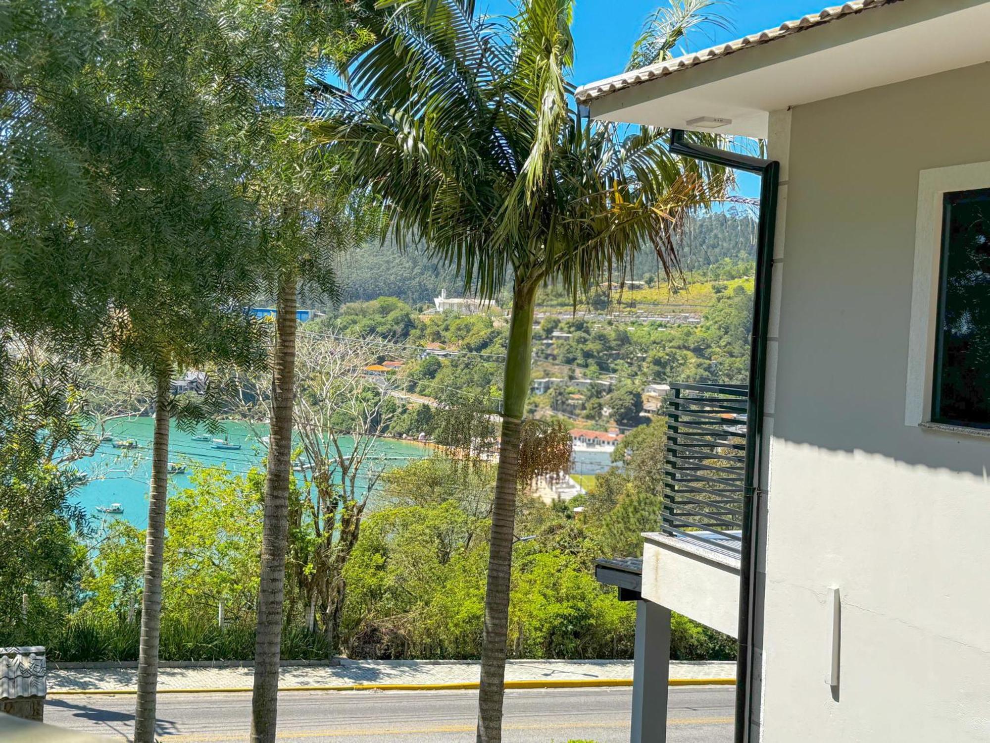 Casa Com Vista Para O Mar Em ゴヴェルナドール・セウソ・ラーモス エクステリア 写真