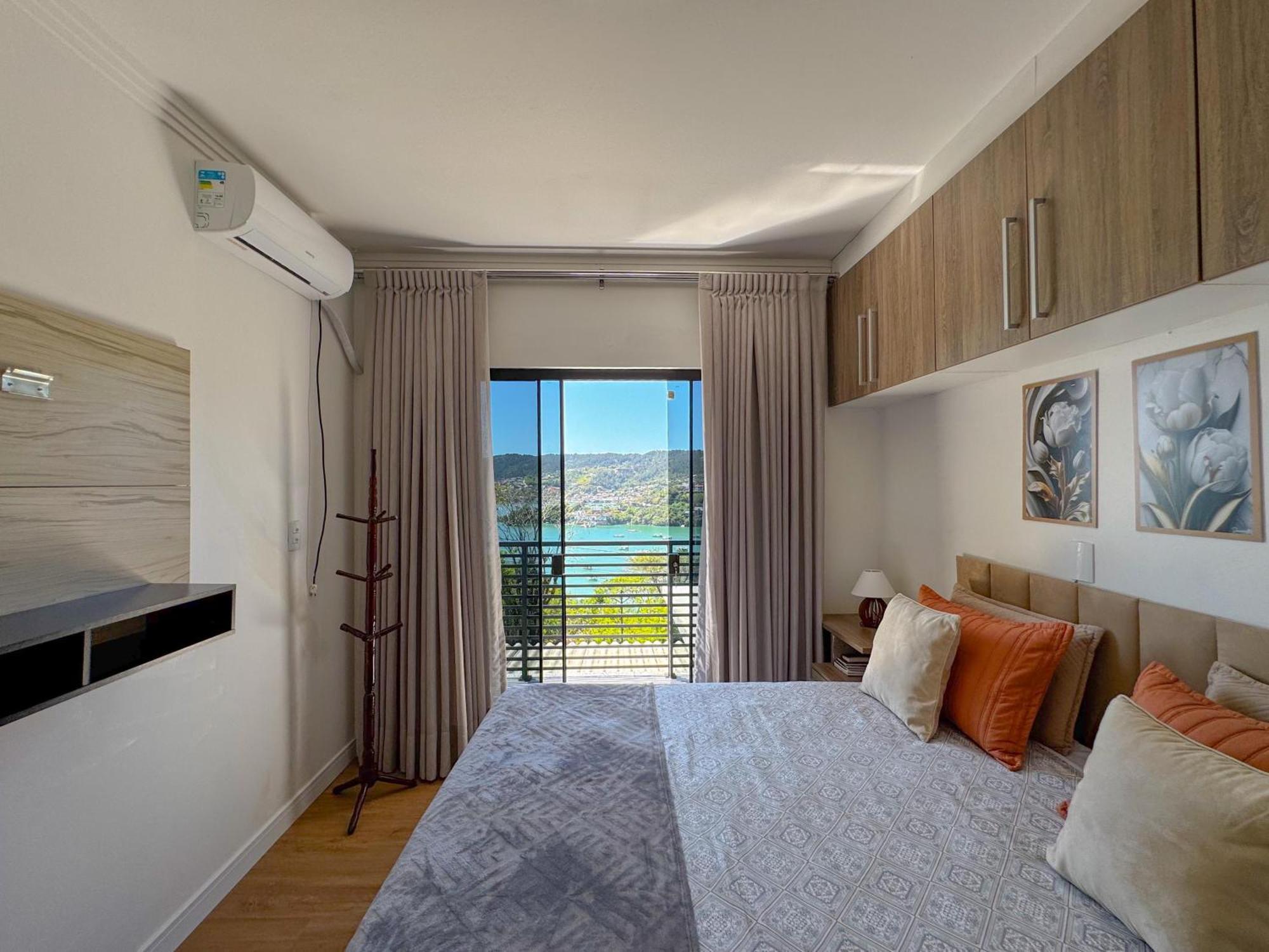 Casa Com Vista Para O Mar Em ゴヴェルナドール・セウソ・ラーモス エクステリア 写真